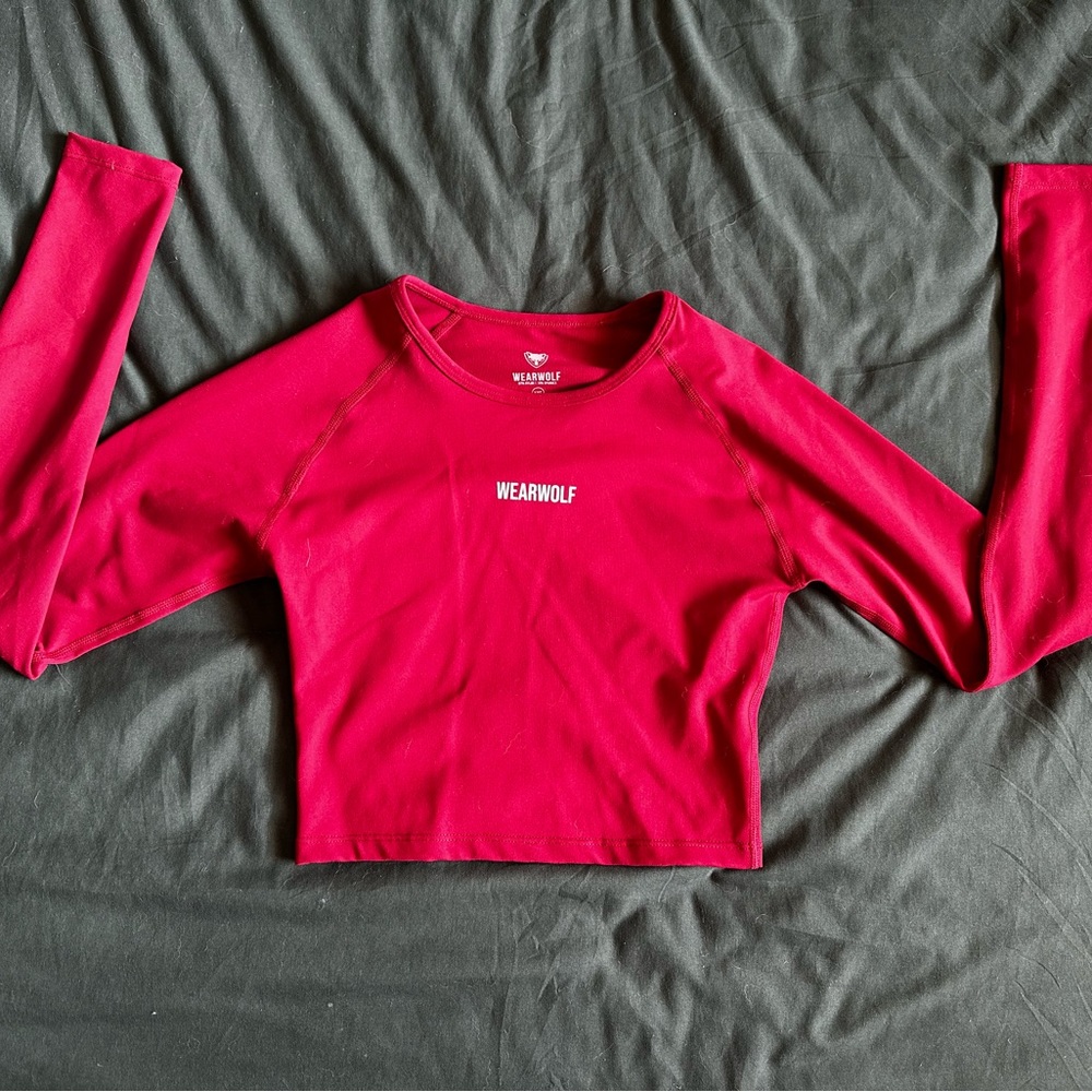 Wearwolf Long Sleeve Crop Top